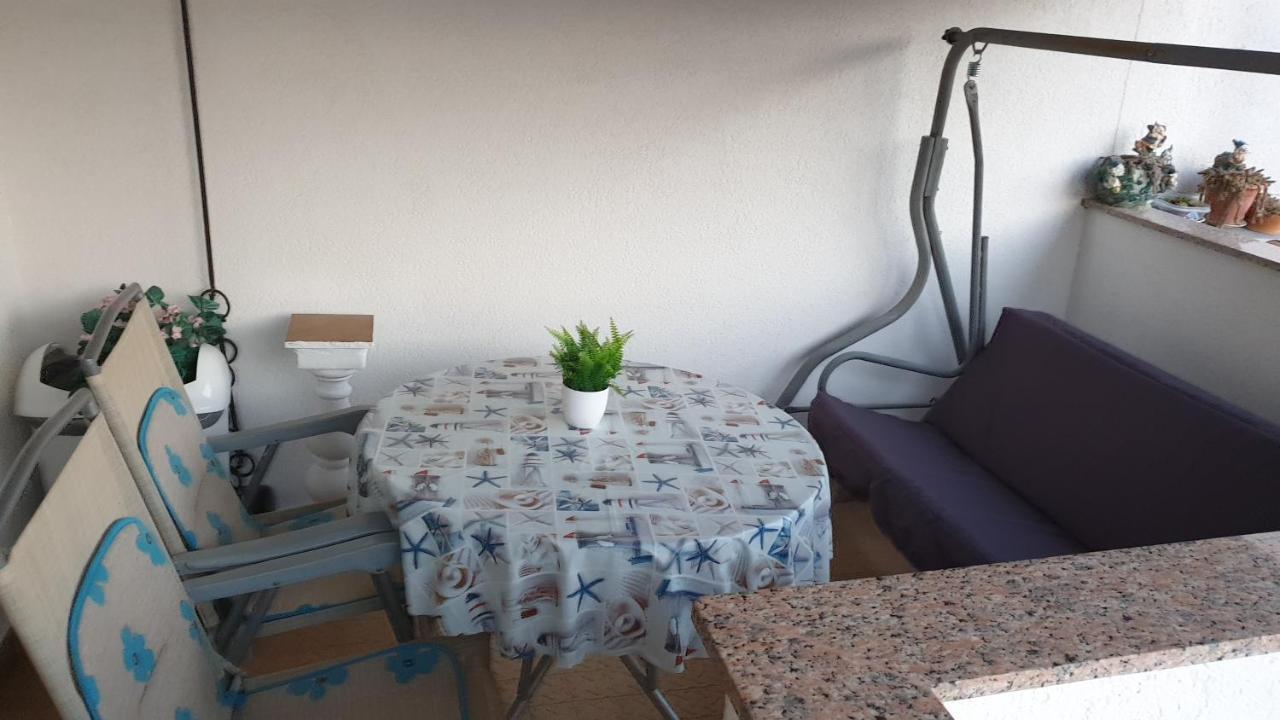 Apartman Dinka Punat Exterior photo